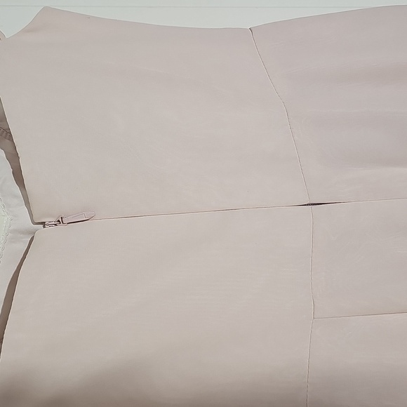 Azazie Gown Blushing Pink Dress. Slit In Front. Size A0. Built In Bra. - Picture 4 of 13